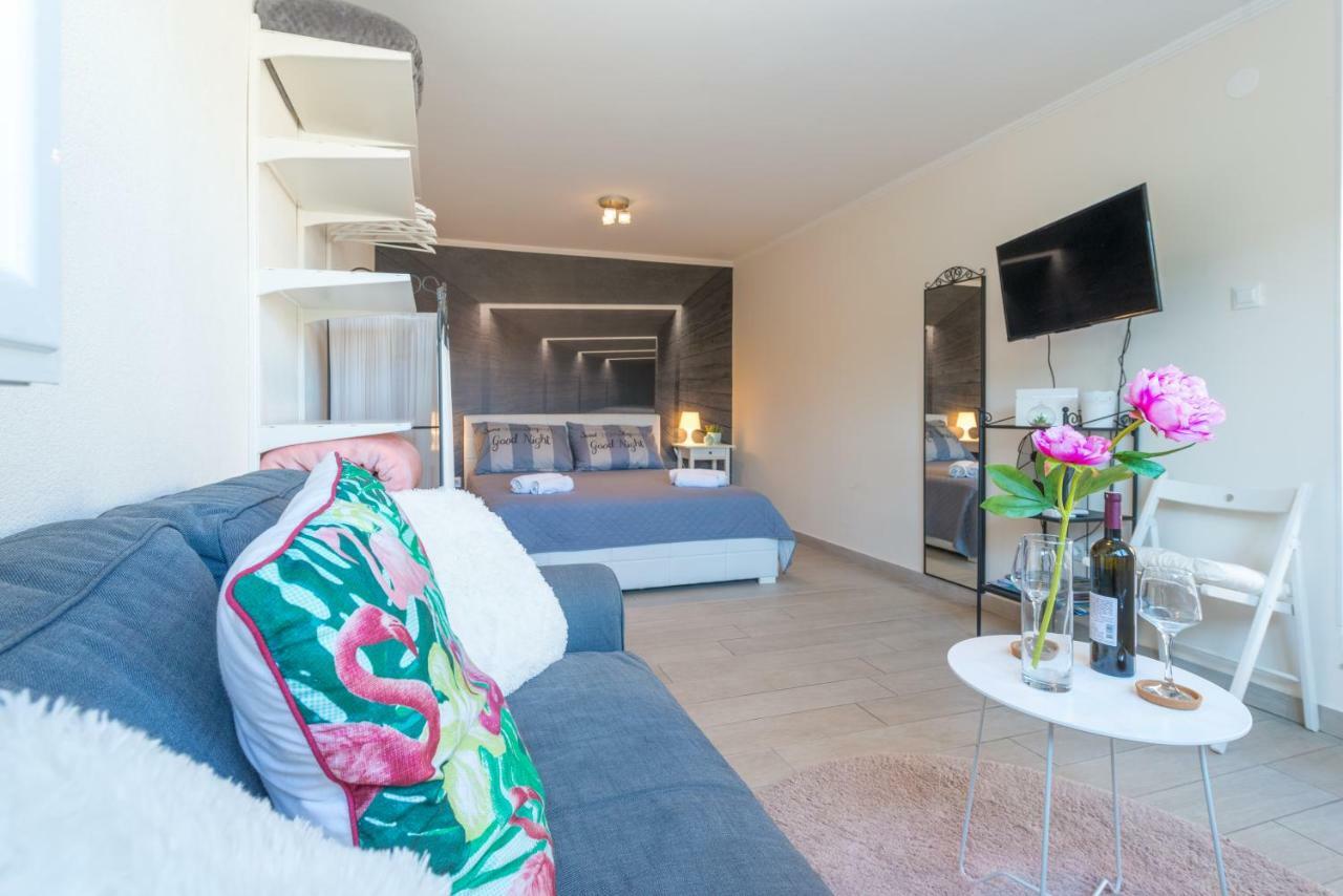 Brand New Studio With Terrace & Parking Dubrovnik Eksteriør billede
